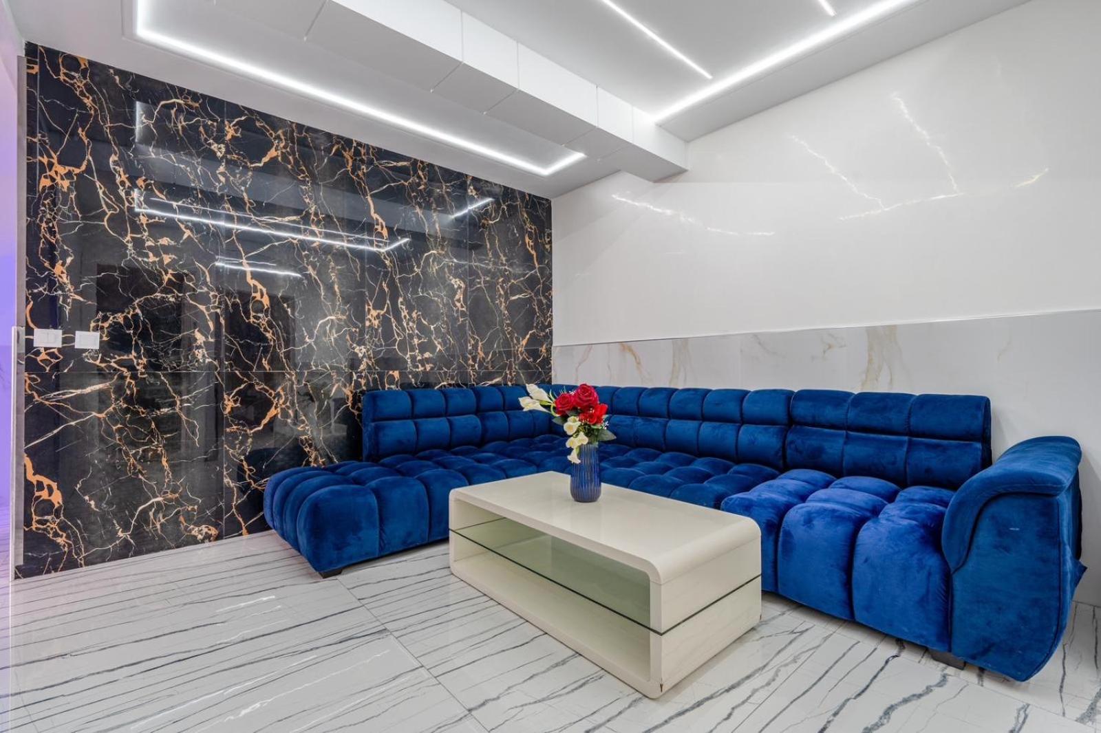 Sea View, 3 Bedrooms 82 * Tangier